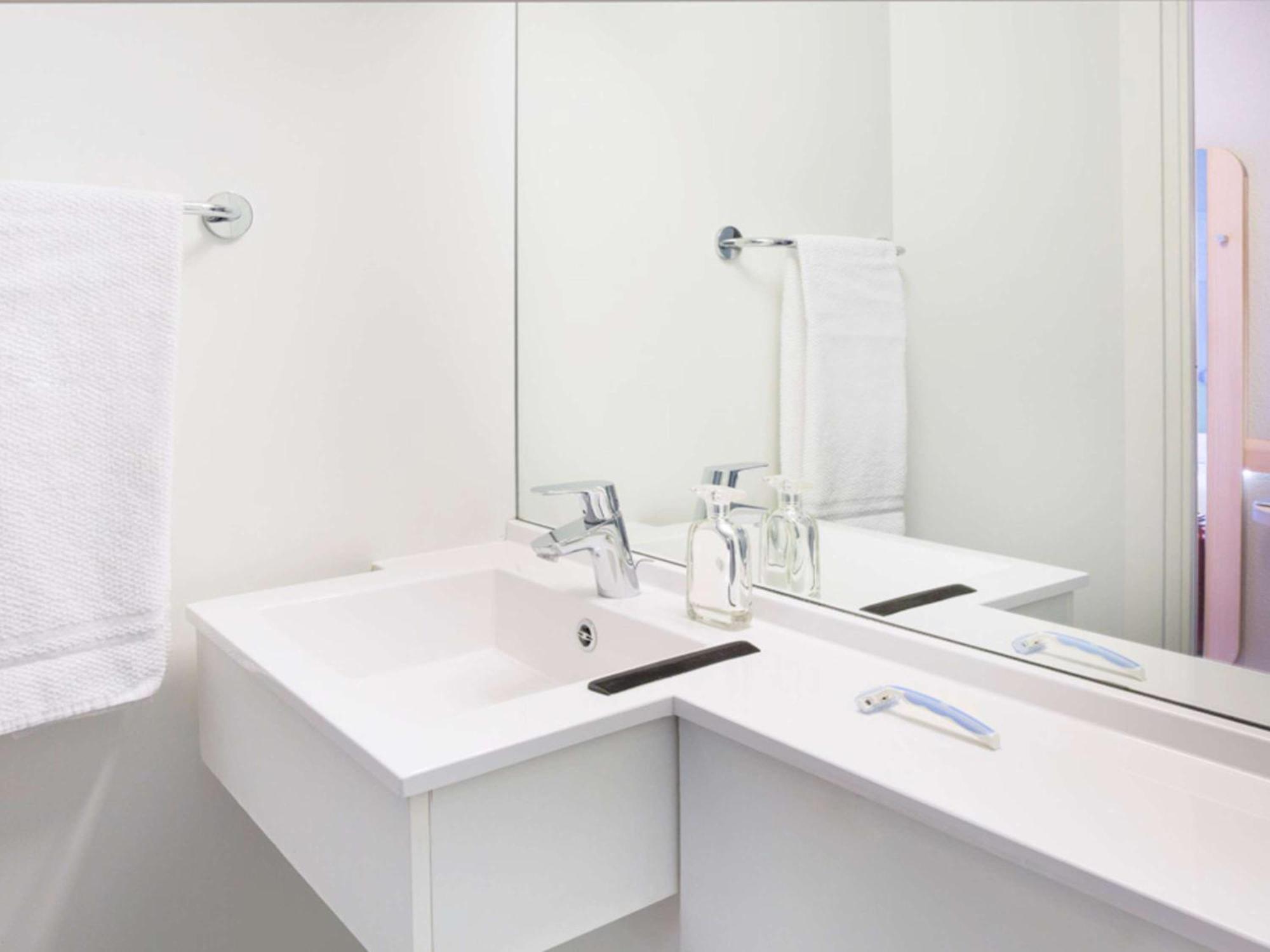 Ibis Budget Thonon Les Bains Exterior photo