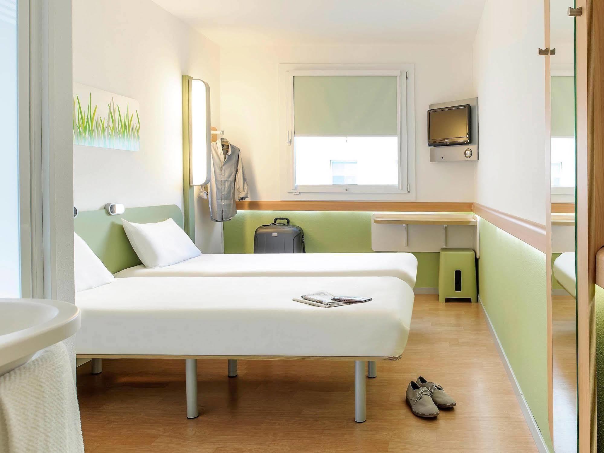 Ibis Budget Thonon Les Bains Exterior photo